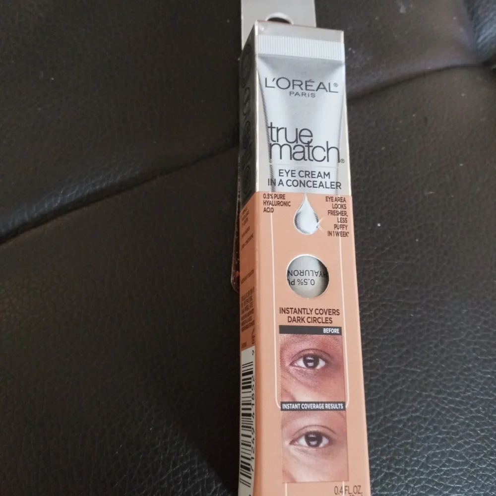 Loreal Paris new in box eye cream in a concealer